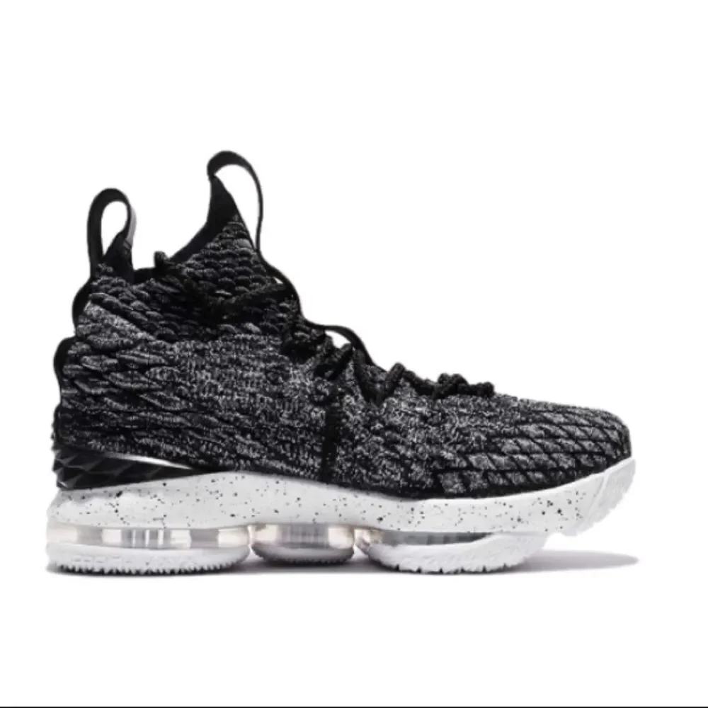 Nike Kid's Lebron XV GS, Black/White